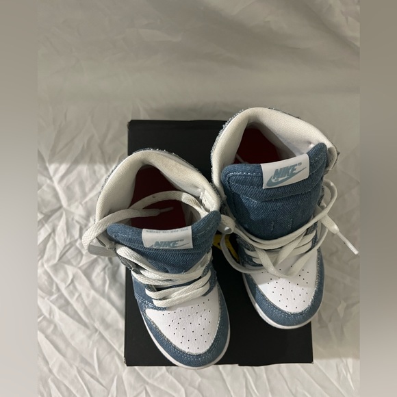 Denim Jordan 1 size 10c - Picture 2 of 7